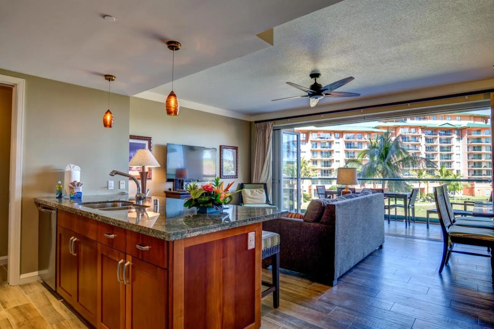 Kbm Resorts Free Car Honua Kai Hokulani Ocean View 2Bedroom Condo Hkh-338 Partial Ocean Views Remodeled Kaanapali United States