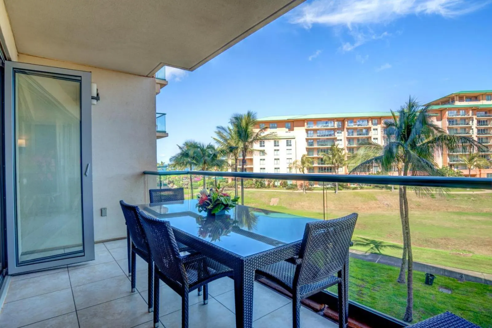 Kbm Resorts Free Car Honua Kai Hokulani Ocean View 2Bedroom Condo Hkh-338 Partial Ocean Views Remodeled Kaanapali United States